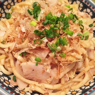 豚バラキャベツの塩ダレ焼うどん♬